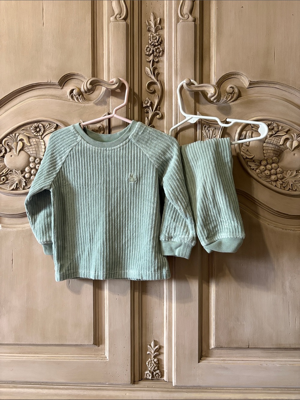 GAP Kids Ribbed Sweatshirt & Pants Set - Sage Green